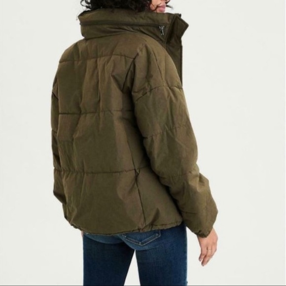 ❌SOLD❌American Eagle Dolman Sleeve Puffer Jacket - Picture 2 of 5